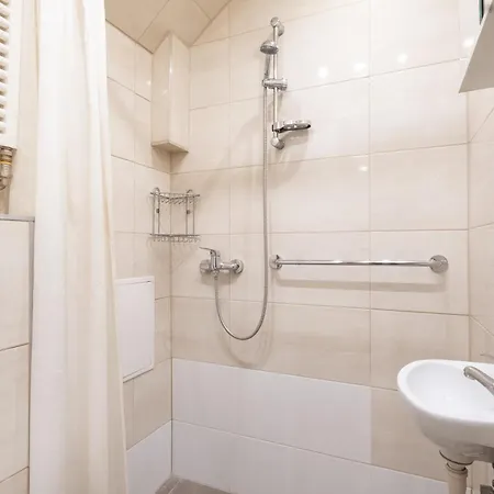 11 Centrum - Mieszkanie Dla 2 Osob Apartamento